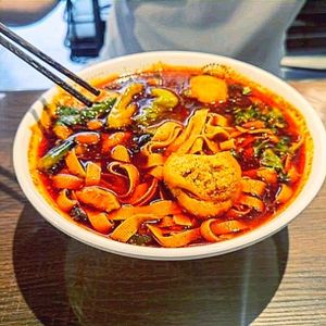 Shuang A Shuang Red Oil Rice Noodles Bar (Xi Xing Xing Lan Li Branch)