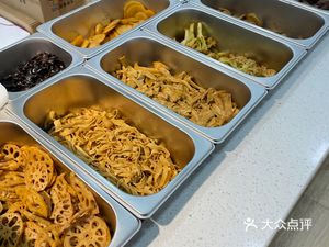 Ya Lu Tang Quzhou Duck Head (Yingchun Store)