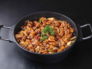 Shaanxi Spinach Handmade Noodles (Runda Plaza Branch)