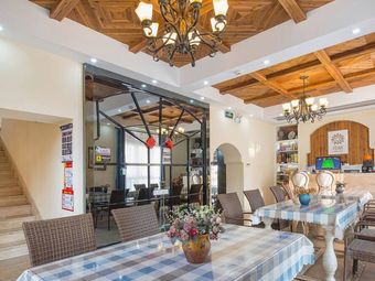 Jiu Jiu Homestay