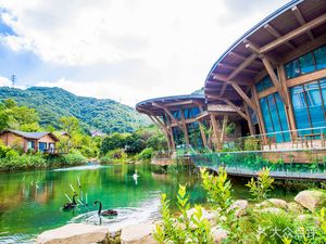 Hangzhou Kaiyuan Senbo · Yanlai Xuan Chinese Restaurant