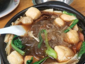 Hangzhou Binjiang District Zhenqian Road Snack Shop