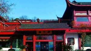 Lou Wai Lou (Gushan Road Branch, West Lake Scenic Area)