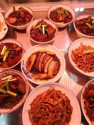 Skillful Food House