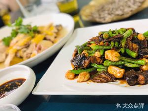 Private Kitchen by Jinghu Lake