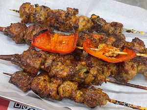 Xinjiang Brothers Barbecue (De Xin Yunchuan Business Center Branch)