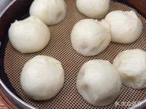 Bao Long Tianxia (Dahu Street Store)