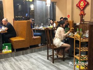 Nong Jia Di Guo Lamb Hotpot (Xin Ning Road Store)