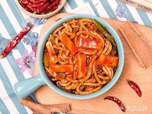 Jiangxiang Xinjiang Fried Rice Noodles (Original He Building Store)