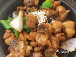 Hand Tang Ci Noodle House (Zunbao Building Store)