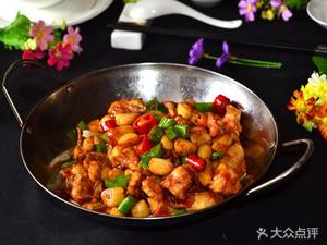 Jiande Lao Zhou Barbecue Street Stall