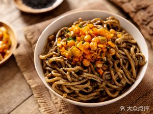 Xiangyang Spicy Beef Noodles (Rongqiao Huafu Branch)