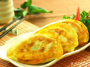 Lao Tan Stone-ground Traditional Handmade Noodles (Fanhu Branch)