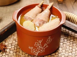 Gu Dao Xiang Wooden Bucket Rice