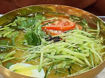 Northeast Dumpling Pub (Wanda Branch)