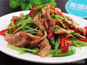 Xinyue Snacks (Wolong Mo Shui Lake Side 2nd Phase Store)