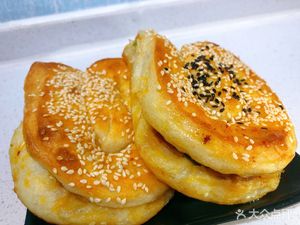 Qiu's Doughnut & Dumpling (Qingnian Road Branch)