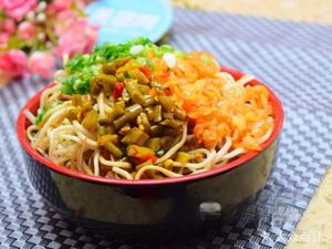 Shi Ji Shi Tai Po Hot Dry Noodles
