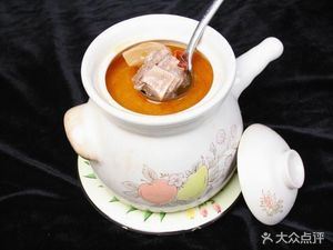 Tangwei Fang (Huayuan Community Ziwiyuan Branch)