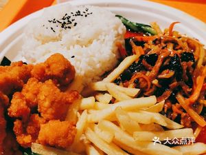 Yuanbo Garden Food City