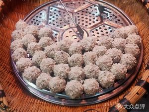 Master He's Yuanzi (Qilin Road Store)