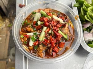 Mei Hua Xiang Cuisine (Erbridge Street Shuixian Li Community Branch)