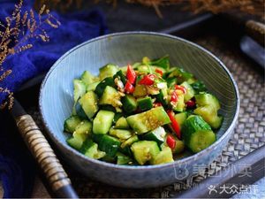 Le Shan Barbecue King (Zhiyin East Village Store)