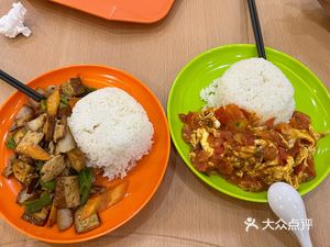 Jianghan District Huatou Shuita Street Happiness Canteen (Minzhu First Street Store)