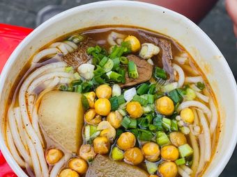Mr. Wu's Beef Noodles, Wei Zhong Wei Hai