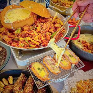 Mogao Ji Korean Cuisine (Jianghan Road Xinjiali Branch)
