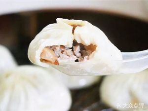 Huang Family Wonton (Nanjing Road Store)