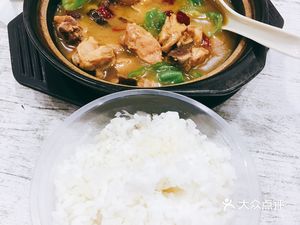 Yang Mingyu Braised Chicken Rice (Xianglong Store)