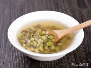 Glutinous Rice Wrapped Fried Dough Stick (Wuhan University Branch)