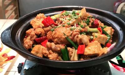 Wàng Wàng Farmhouse Cuisine (Wǔtài Zhá Dī Jiē Diàn)