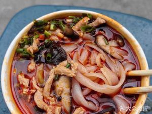 Renying Chun Beef Noodles (Baisha Zhou Store)