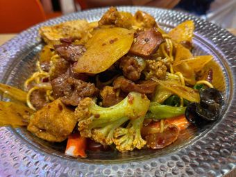 Tou Xiang Spicy Hot Pot