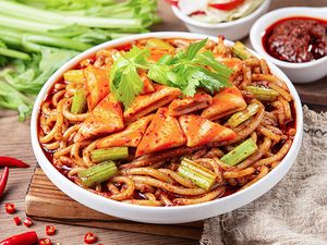 Jiang Xiaomei Xinjiang Fried Rice Noodles (Gongxueyuan Store)