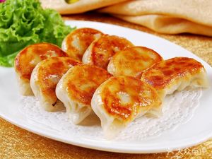 Northeast Dumpling House (Longcheng Tianju Garden Store)