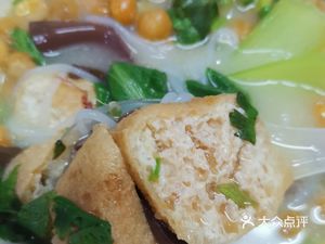 Nostalgic Duck Blood and Vermicelli
