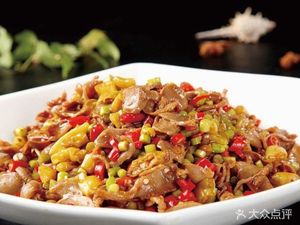 Xiangxi Local Hunan Cuisine (Xinxin Garden Branch)