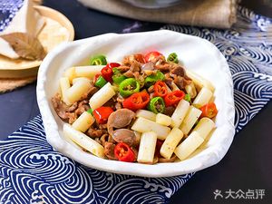 Chun Baiwei Private Kitchen (Guanggu First Road Branch)