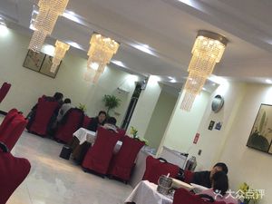 Qingfeng Fish Pavilion (Wuhan University People's Hospital Branch)