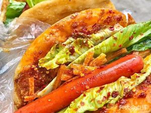 Egg-filled Pancake Roll