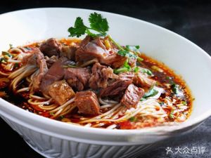 Xiangyang Spicy Beef Noodles (Wansong Garden Branch)