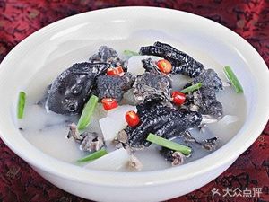 E Ren Gu Fresh Soup
