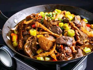 Xueyou Restaurant (Huangjia Lake Branch)