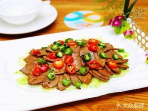 Overseas Chinese Clay Pot Rice