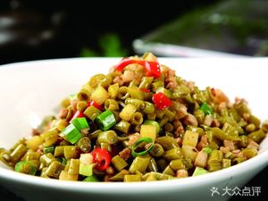 Qiman Early Morning Snacks · Hun Tang Fen
