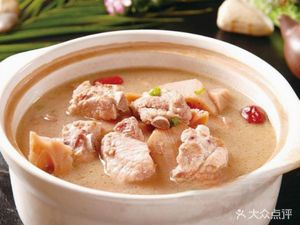 Old Li's Simmered Soup Pavilion (Banqiao Avenue Branch)