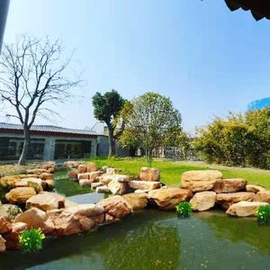 Huangpi Courtyard